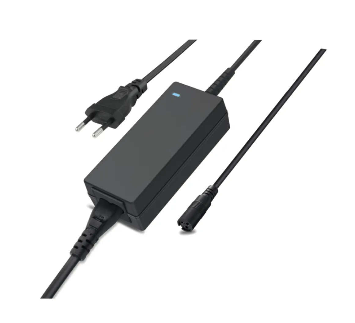 Alimentador Universal AC/DC15 a 20V 65W