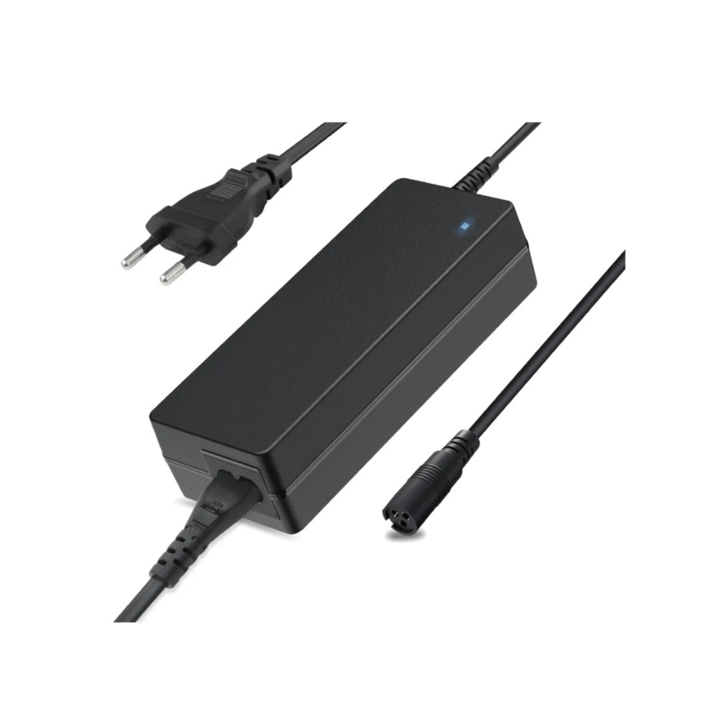 Alimentador Universal AC/DC15 a 20V 90W